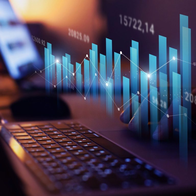 growth in business..., iStock-1795167728 von anyaberkut, Lizenz erworben am 28.01.2026 Growth in Business, Säulendiagramm mit Börsenkursen